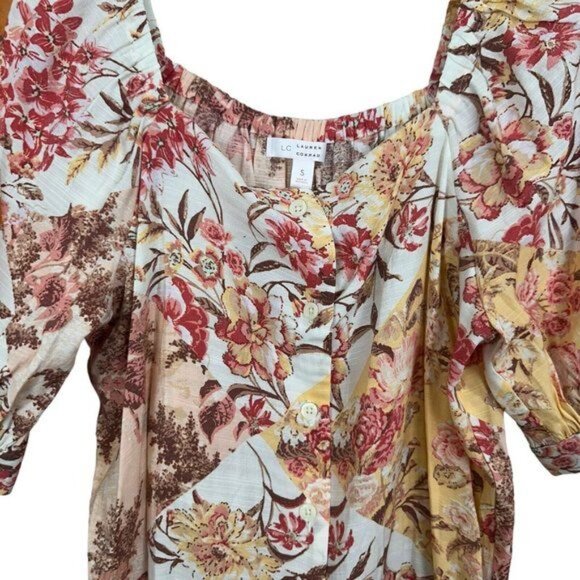 Lauren Conrad Women Small Multicolor Floral Blouse Puff Short Sleeve -Button Up - Picture 8 of 9